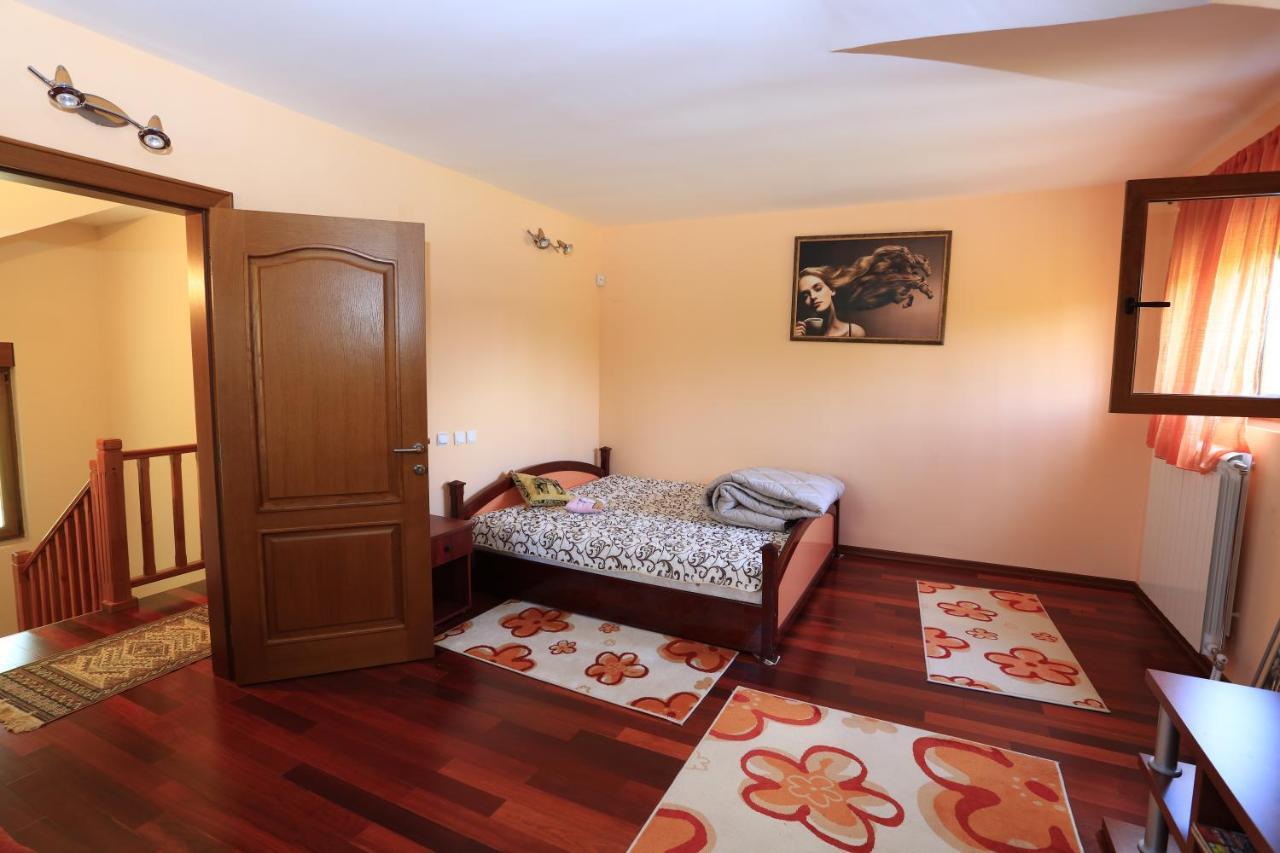 Amigosranch Βίλα Κρούσεβατς Εξωτερικό φωτογραφία