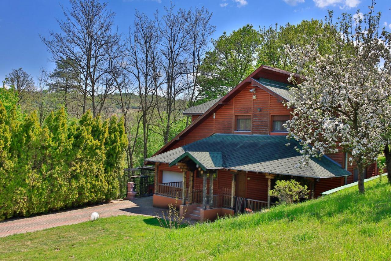 Amigosranch Βίλα Κρούσεβατς Εξωτερικό φωτογραφία